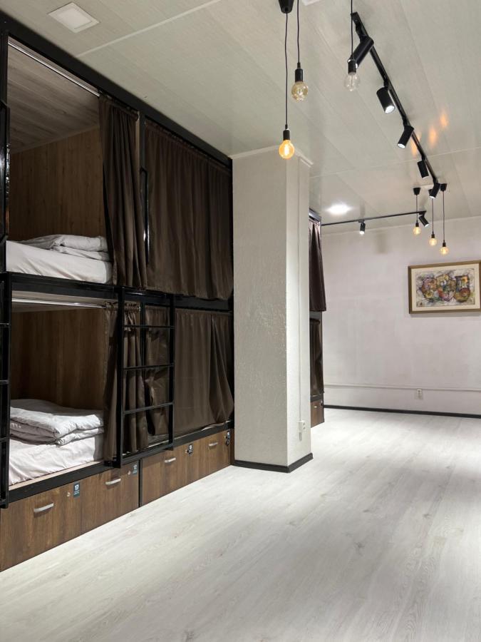 Capsule Hostel Каракол Экстерьер фото