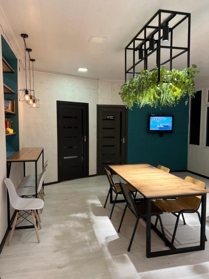 Capsule Hostel Каракол Экстерьер фото