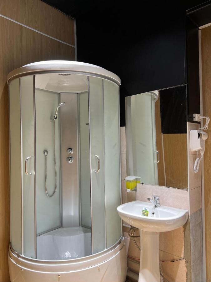 Capsule Hostel Каракол Экстерьер фото